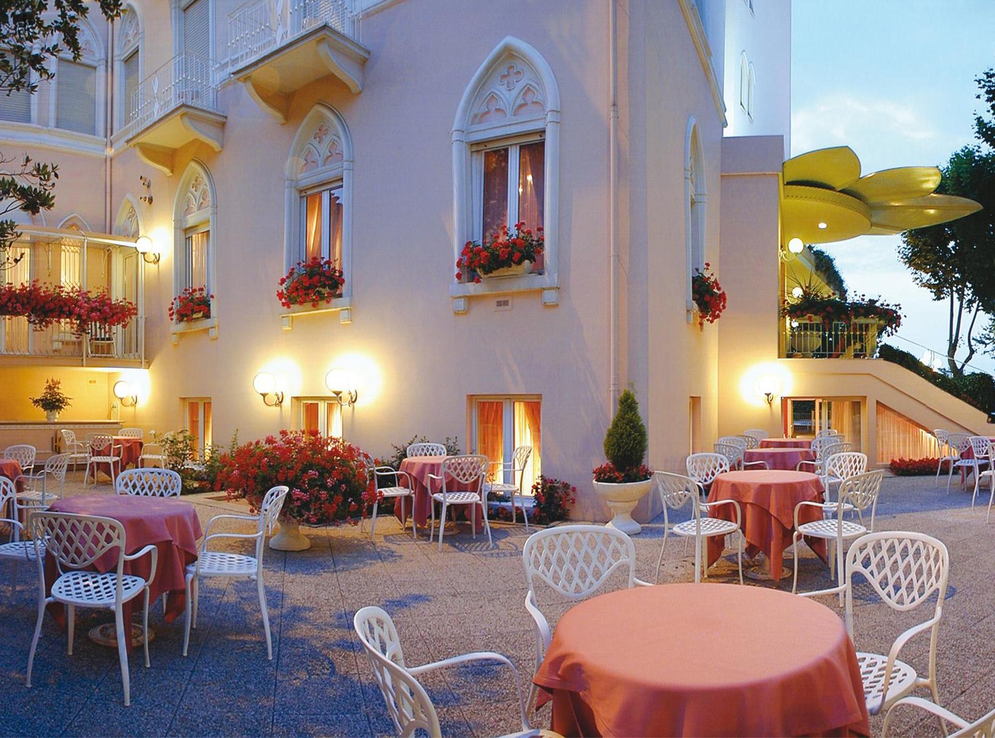 Hotel Milton Rimini Esterno foto