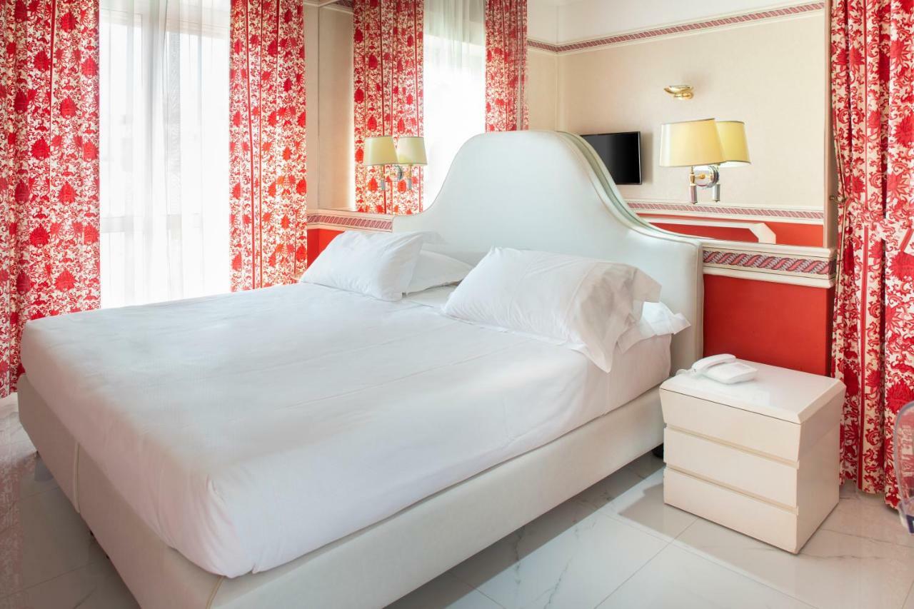 Hotel Milton Rimini Esterno foto
