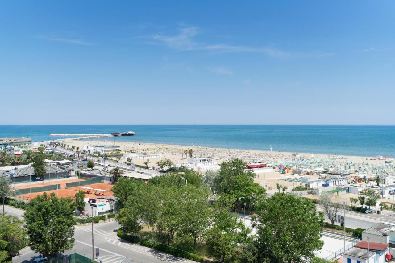 Hotel Milton Rimini Esterno foto